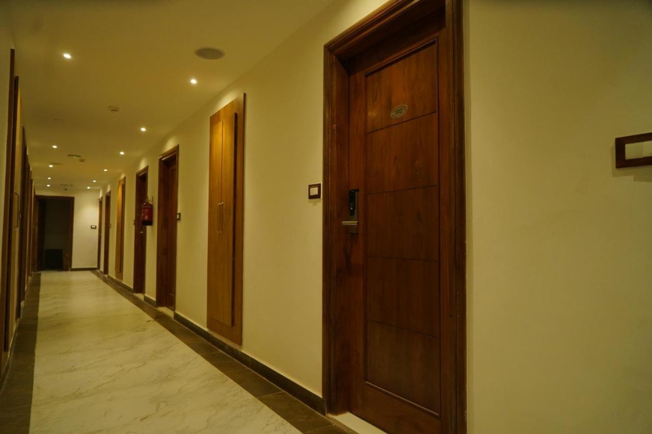 Hotel Shanti Sagar Kharar Εξωτερικό φωτογραφία